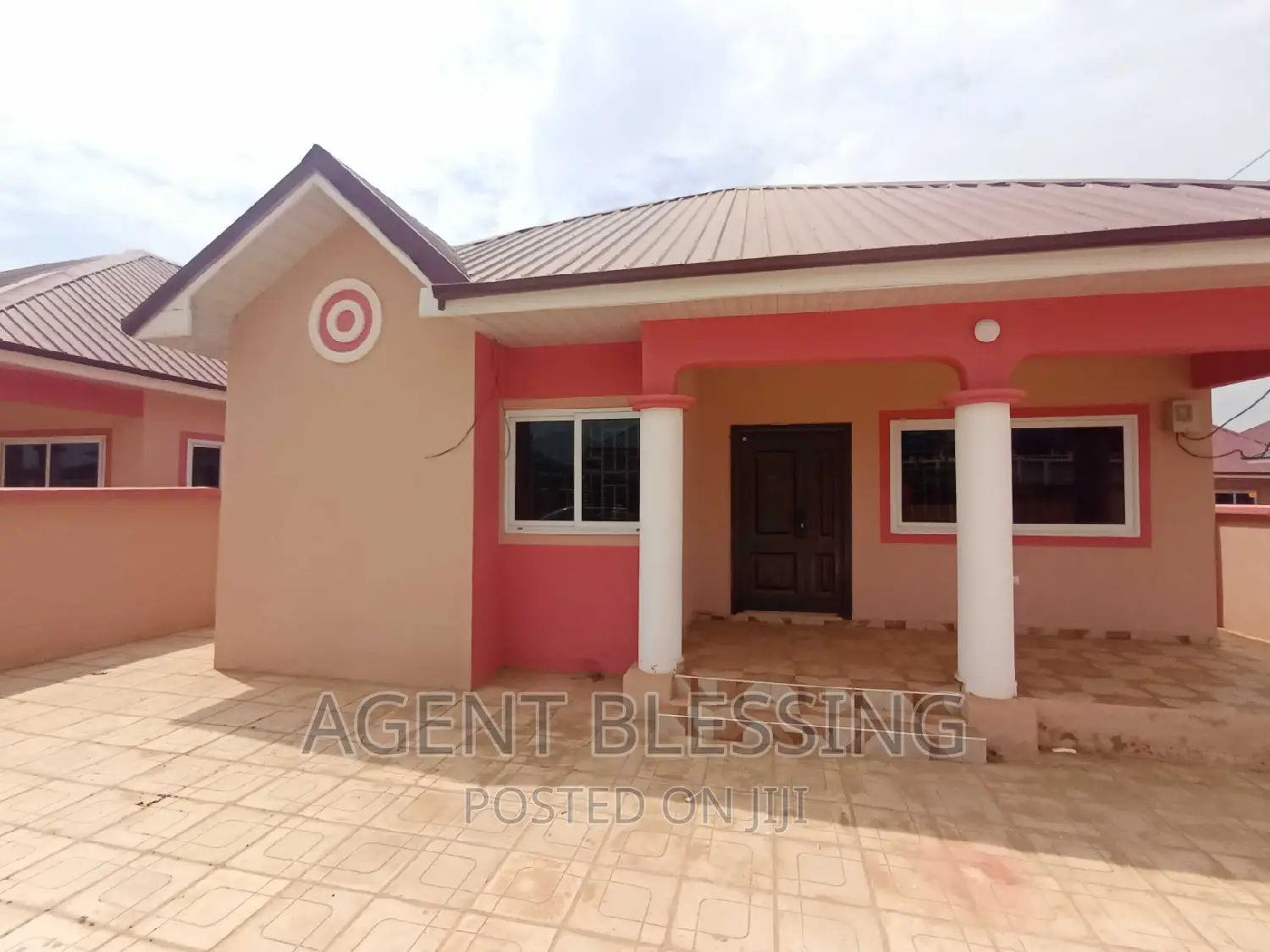 2bdrm House in Community 25, Tema Metropolitan for rent in Tema Metropolitan