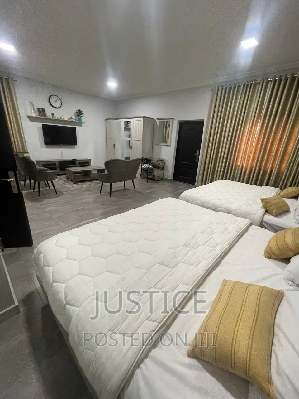 Furnished 4bdrm Duplex in East Legon for rent in East Legon