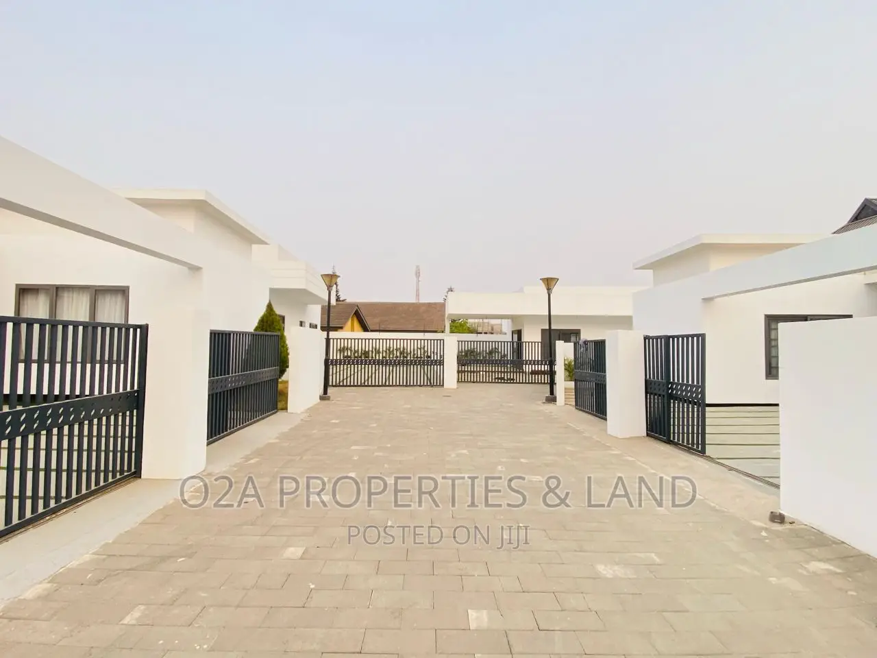 3bdrm House in Baatsona Total for sale in Baatsona Total