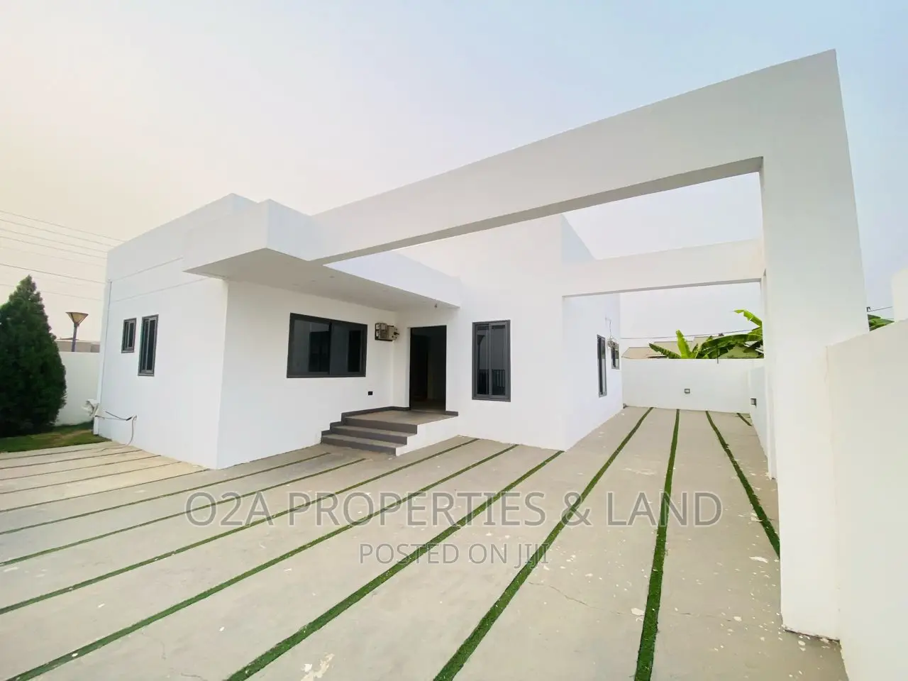 3bdrm House in Baatsona Total for sale in Baatsona Total