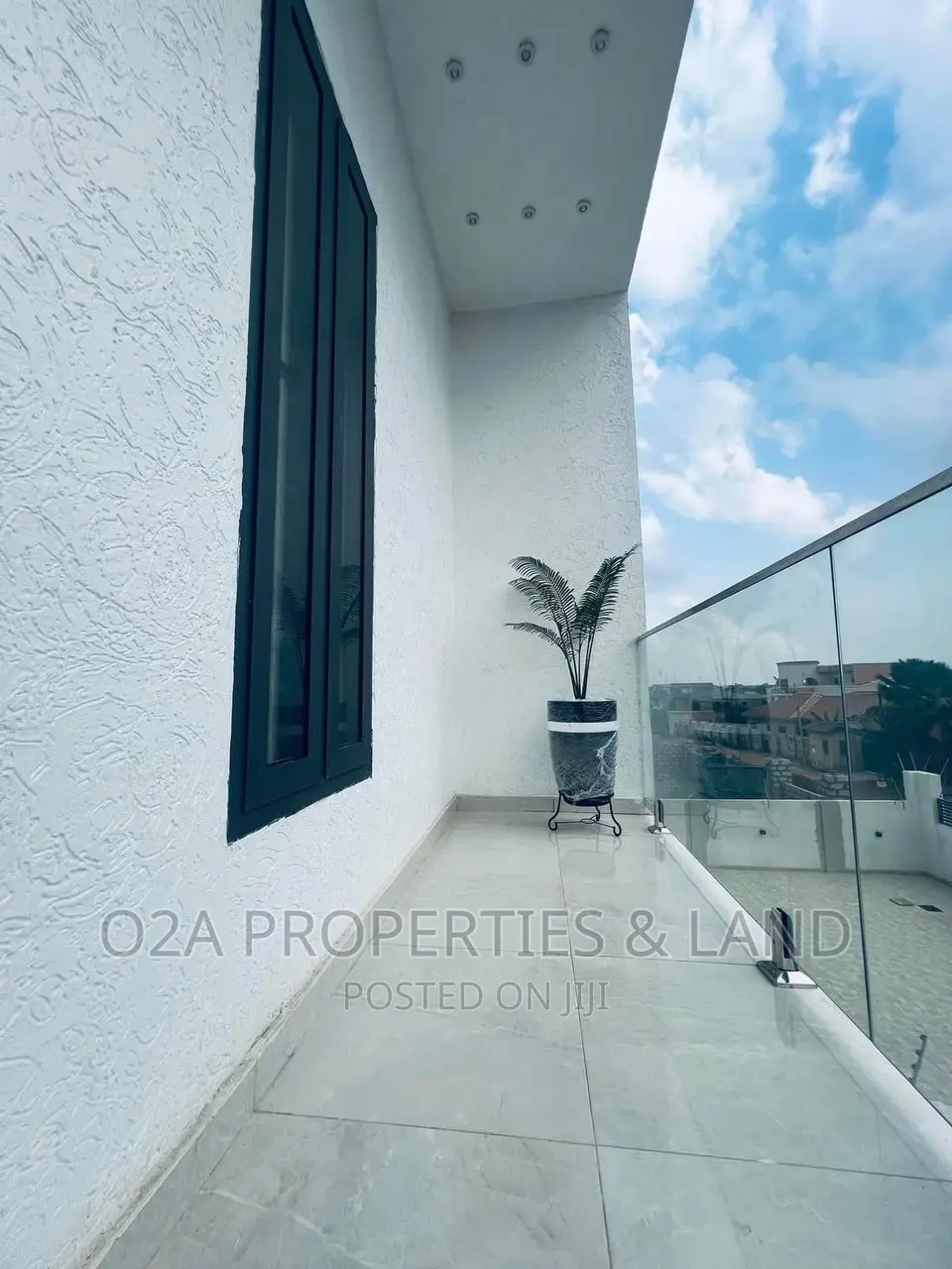 4bdrm House in A&C Mall Area for sale in A&C Mall Area