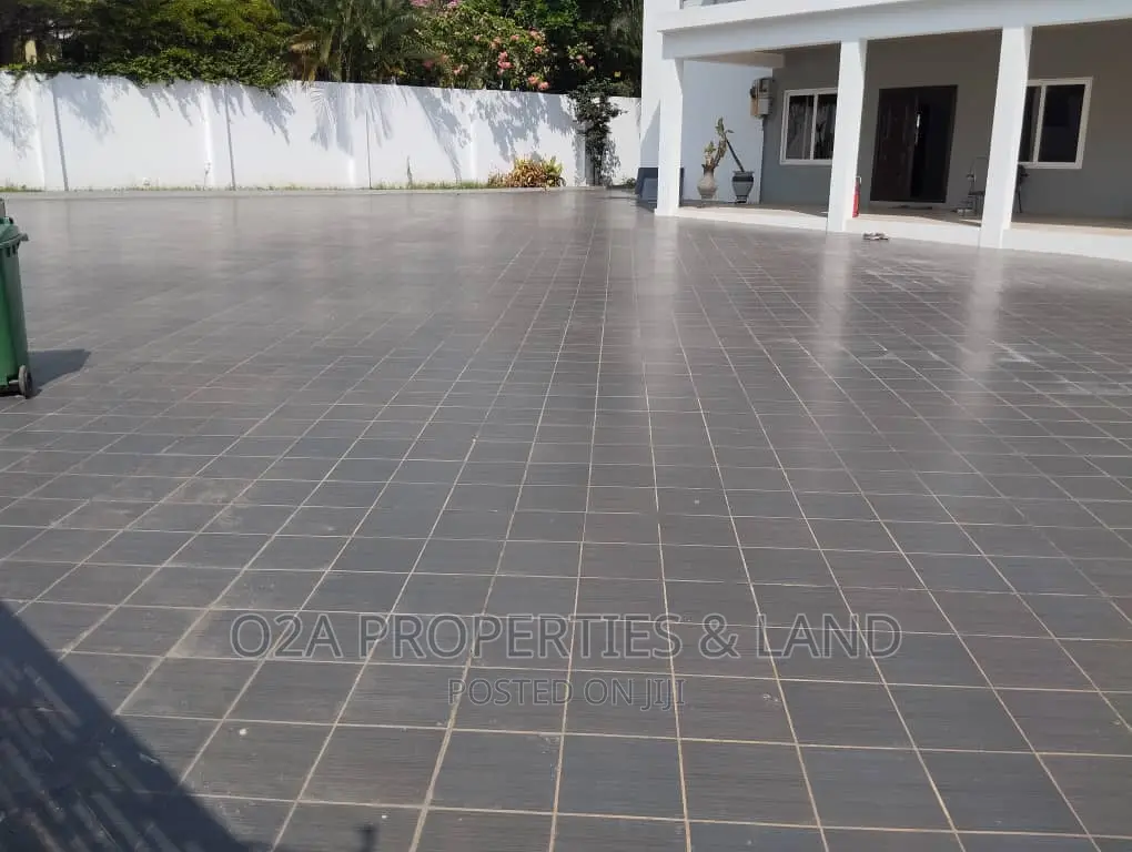 5bdrm House in Airport Residential Area for rent in Airport Residential Area