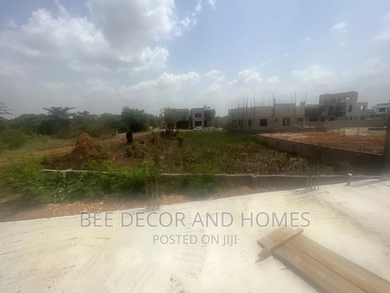 Tittle Land for Sale in an Estate in Adenta