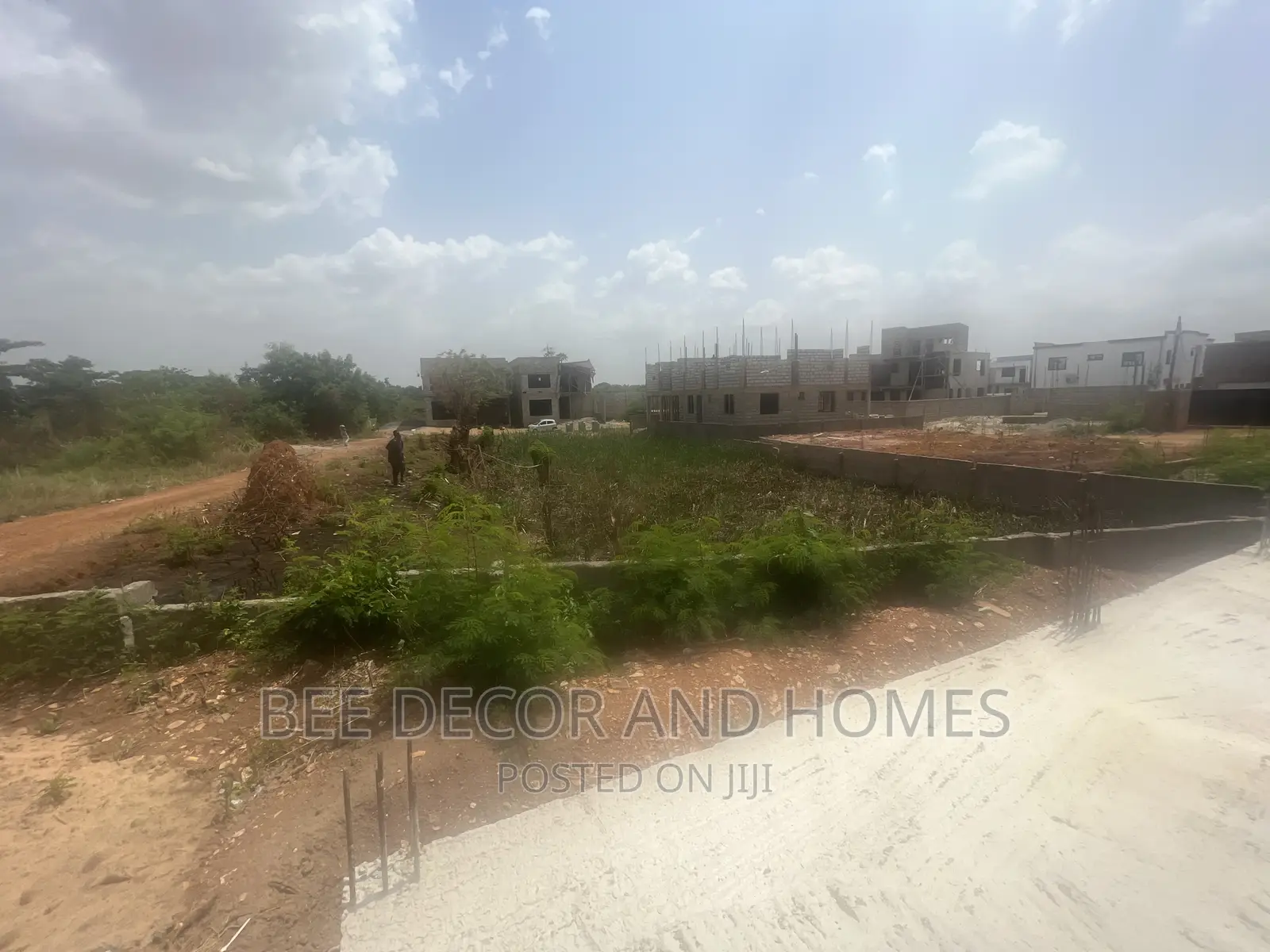 Tittle Land for Sale in an Estate in Adenta