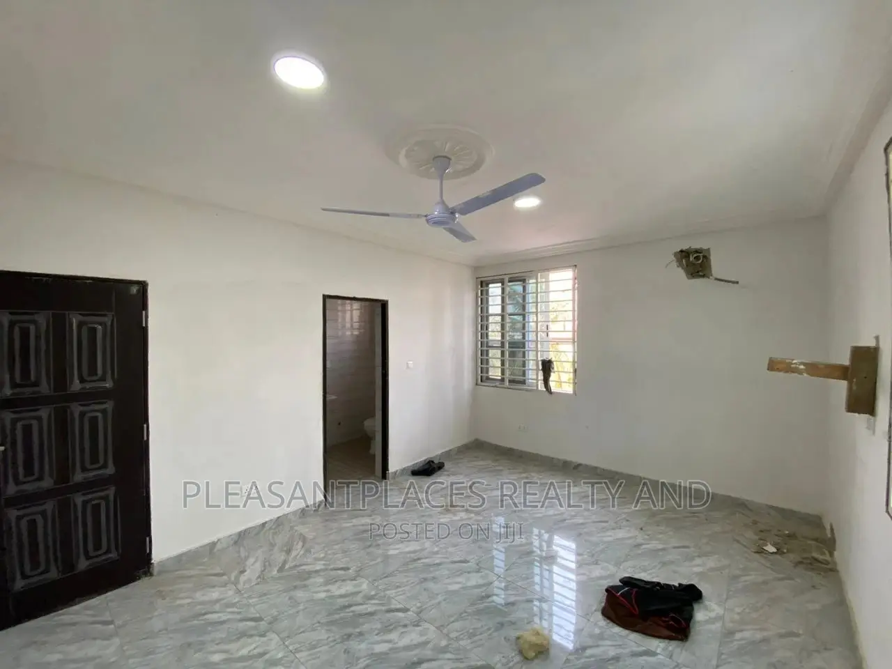2bdrm Apartment in Pleasantplaces, Accra Metropolitan for rent in Accra Metropolitan