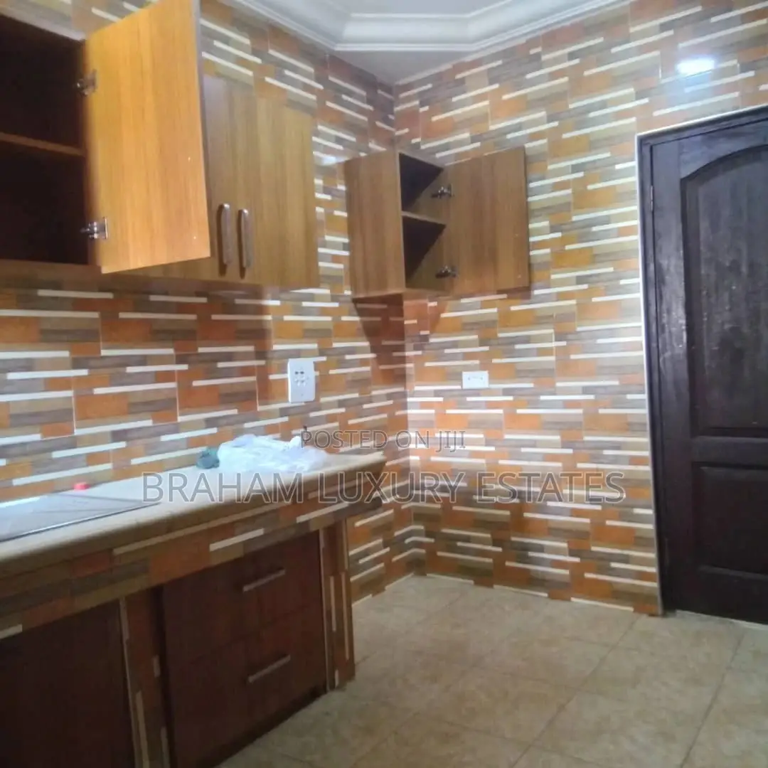 2bdrm Apartment in Baatsona, Spintex for rent in Spintex