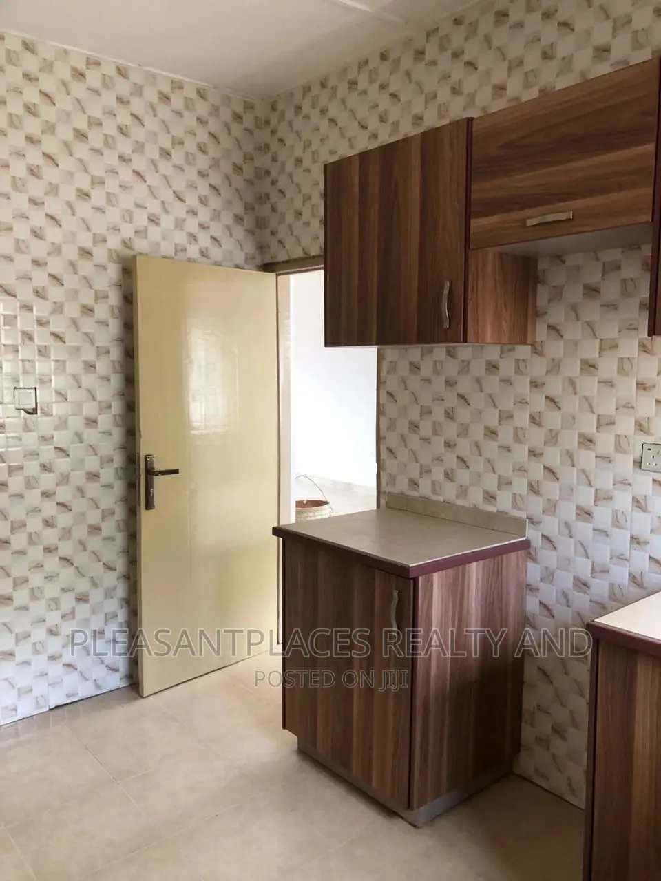 3bdrm House in Pleasantplaces, Housing Down for rent in Housing Down