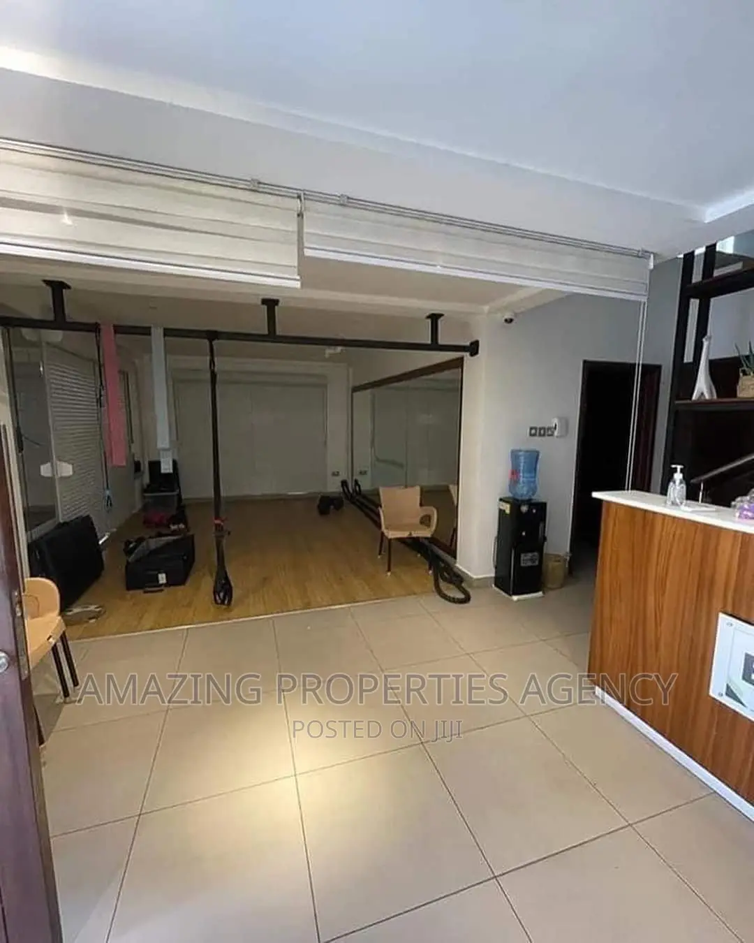 Furnished 4bdrm House in 4 Bedroom House With, Labone for sale in Labone