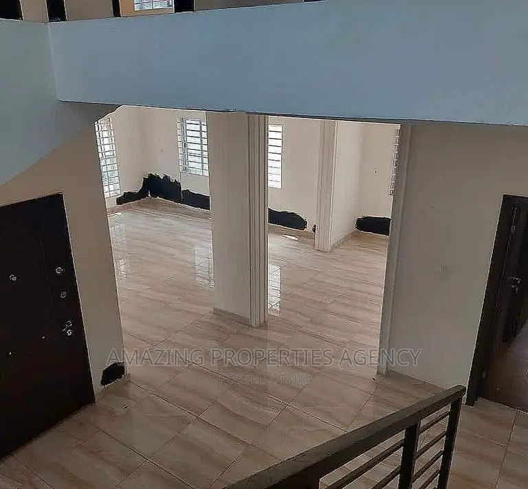 3bdrm House in Spintex for rent in Spintex