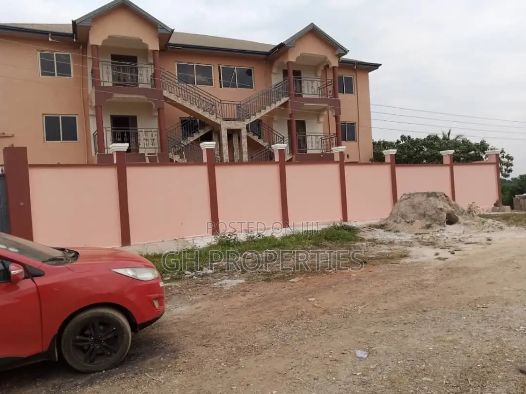 20bdrm Apartment in Sokoban,Apaaso., Kumasi Metropolitan for sale in Kumasi Metropolitan