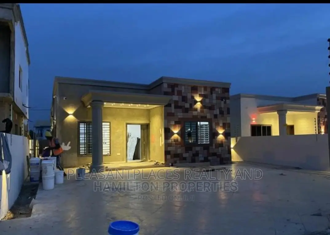 3bdrm House in Pleasantplaces, New Legon for sale in New Legon