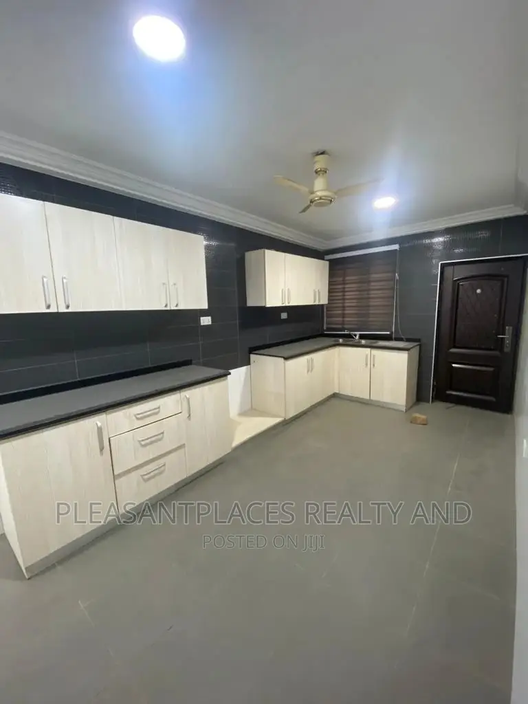 2bdrm Apartment in Pleasantplaces, Lake Side Estate for rent in Lake Side Estate