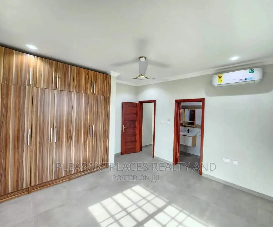 2bdrm Apartment in Pleasantplaces, Lake Side Estate for rent in Lake Side Estate