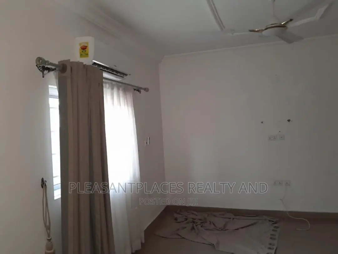 4bdrm Apartment in Pleasantplaces, Lake Side Estate for rent in Lake Side Estate
