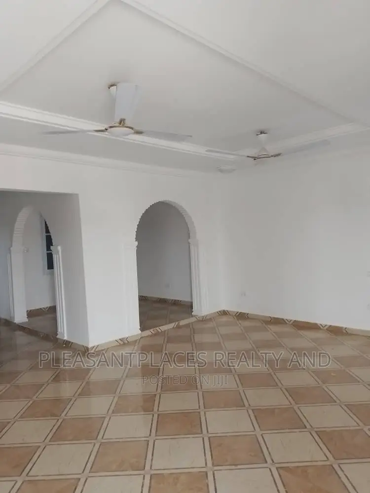 2bdrm Apartment in Pleasantplaces, Estate for rent in Estate
