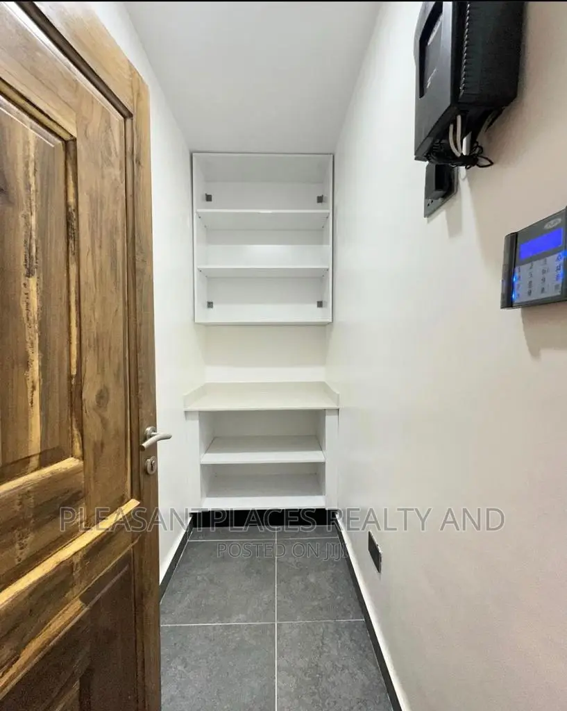3bdrm House in Pleasantplaces, Oyarifa for rent in Oyarifa