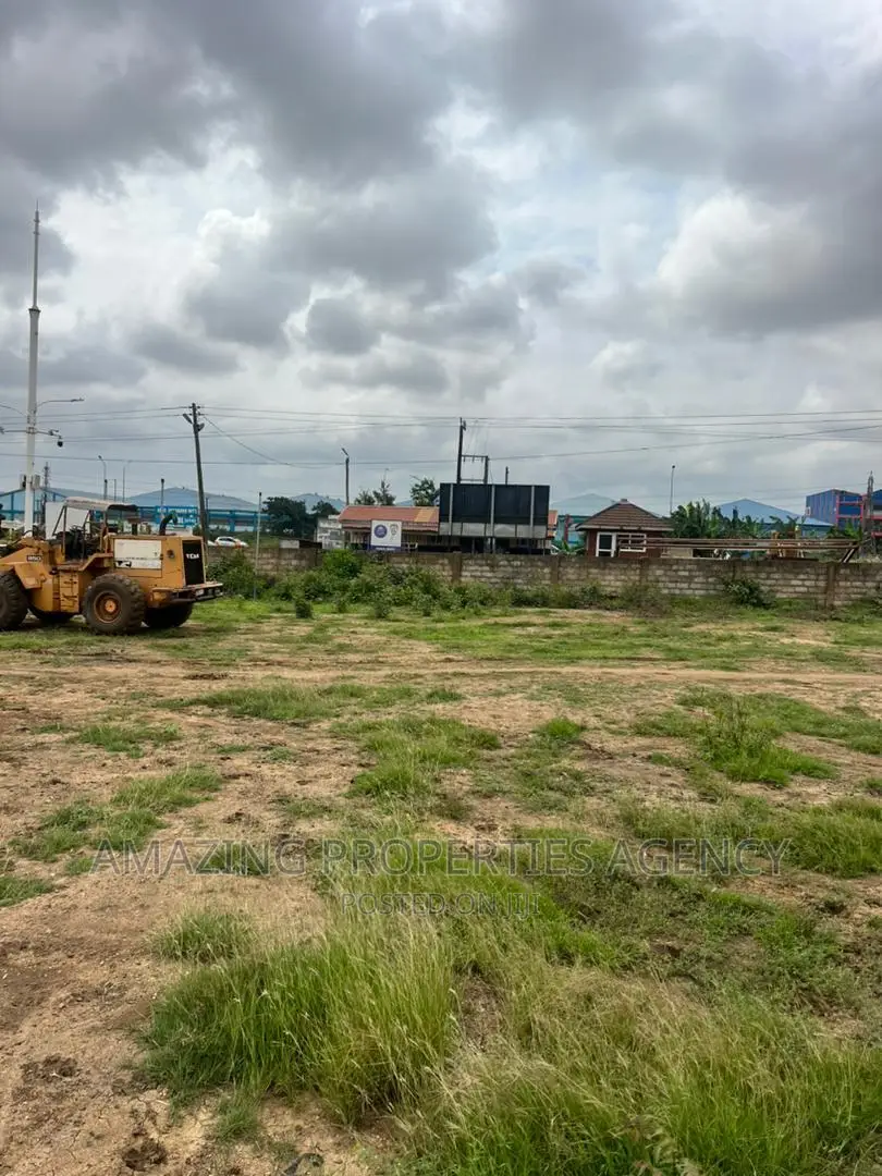 1.65 Acres of Land Available for Sale Kwame Nkrumah Circle in Circle