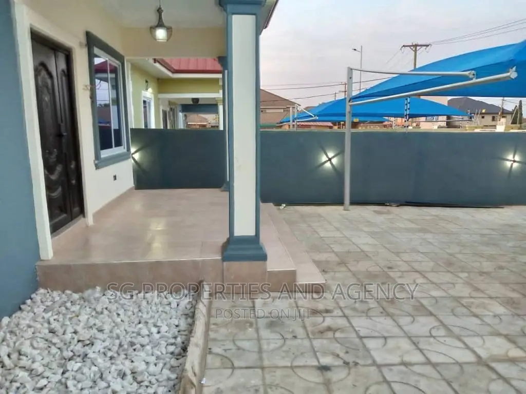 Furnished 3bdrm House in Spintex for rent in Spintex