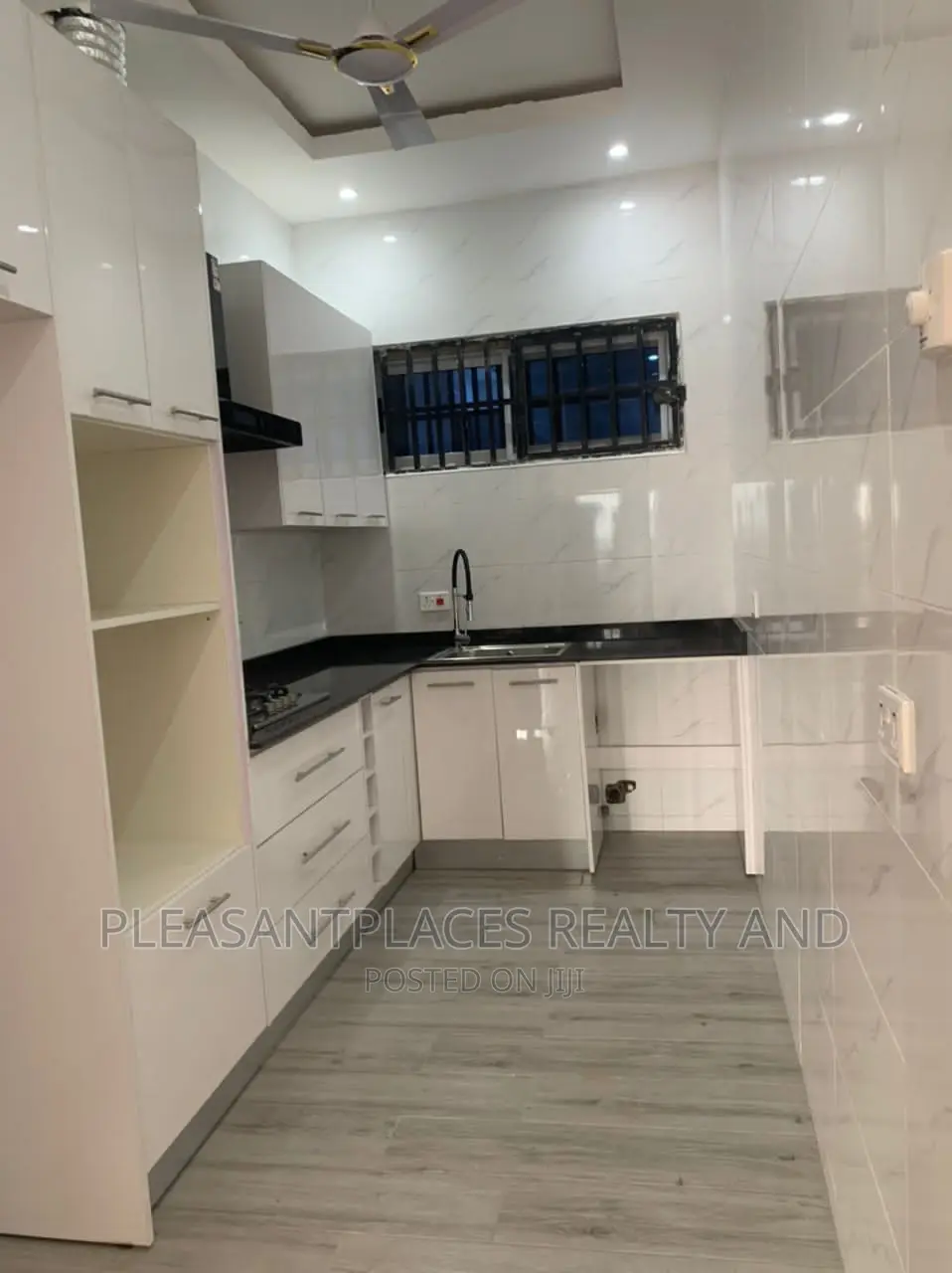 2bdrm Apartment in Pleasantplaces, West Legon for rent in West Legon