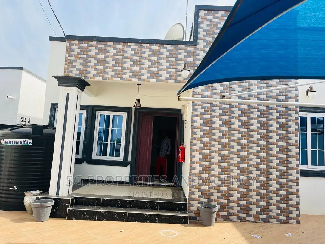 2bdrm House in Batsonaa, Spintex for rent in Spintex