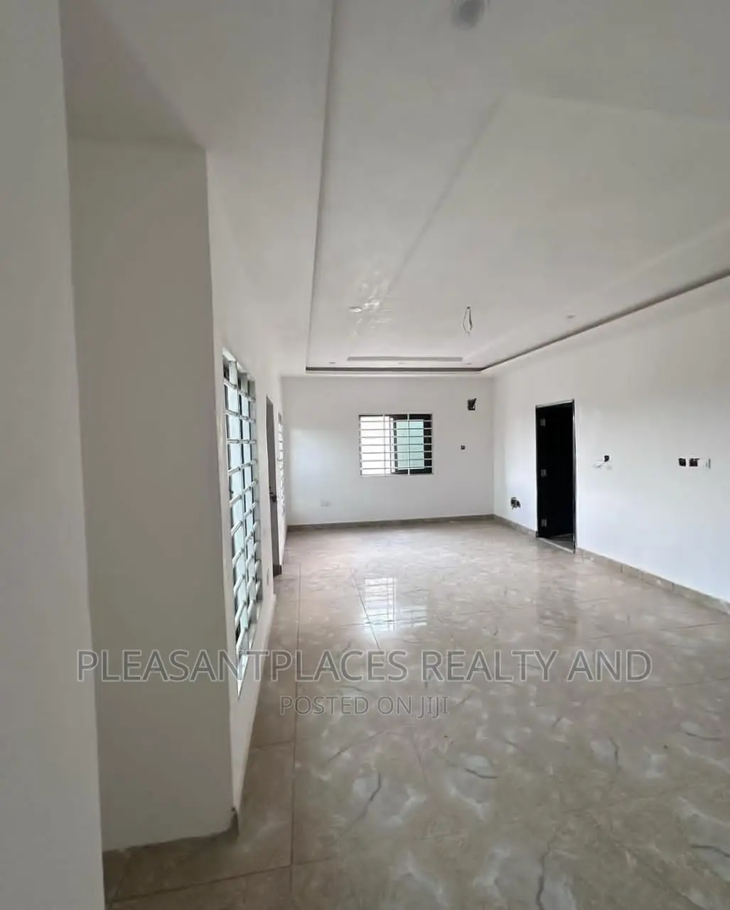 4bdrm Duplex in Pleasantplaces, East Legon for rent in East Legon