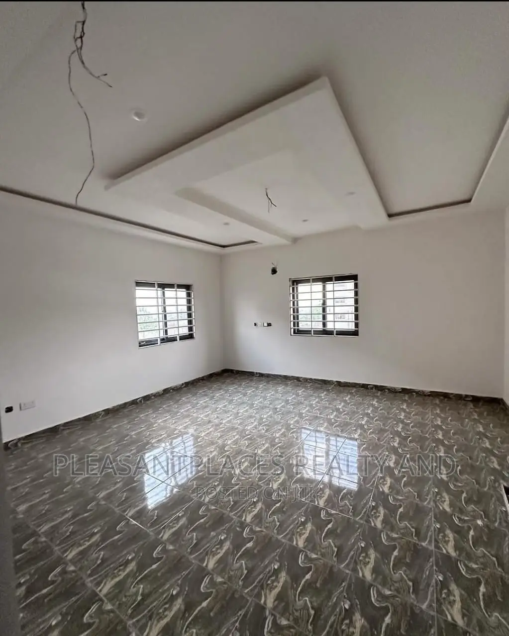 4bdrm Duplex in Pleasantplaces, East Legon for rent in East Legon