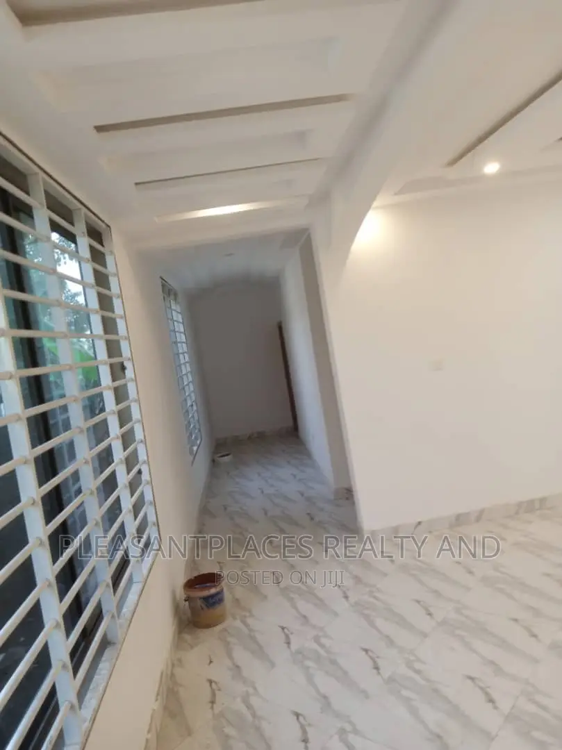 2bdrm Apartment in Pleasantplaces, Adenta for rent in Adenta