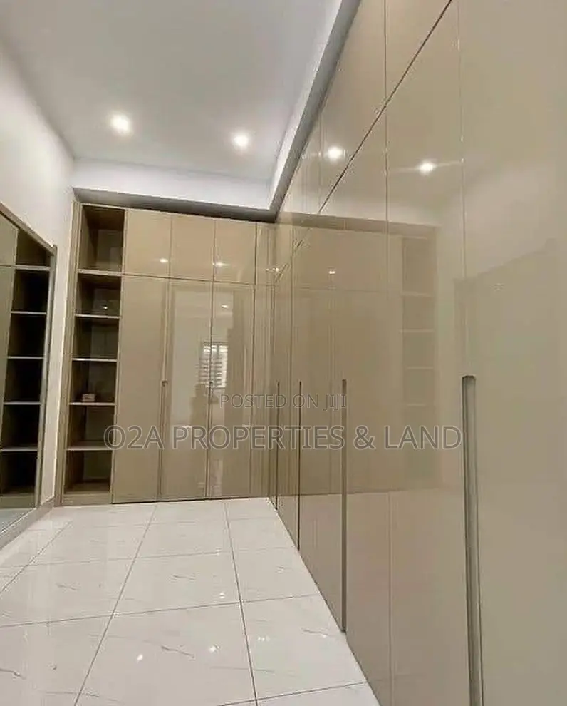 6bdrm House in American House for sale in American House