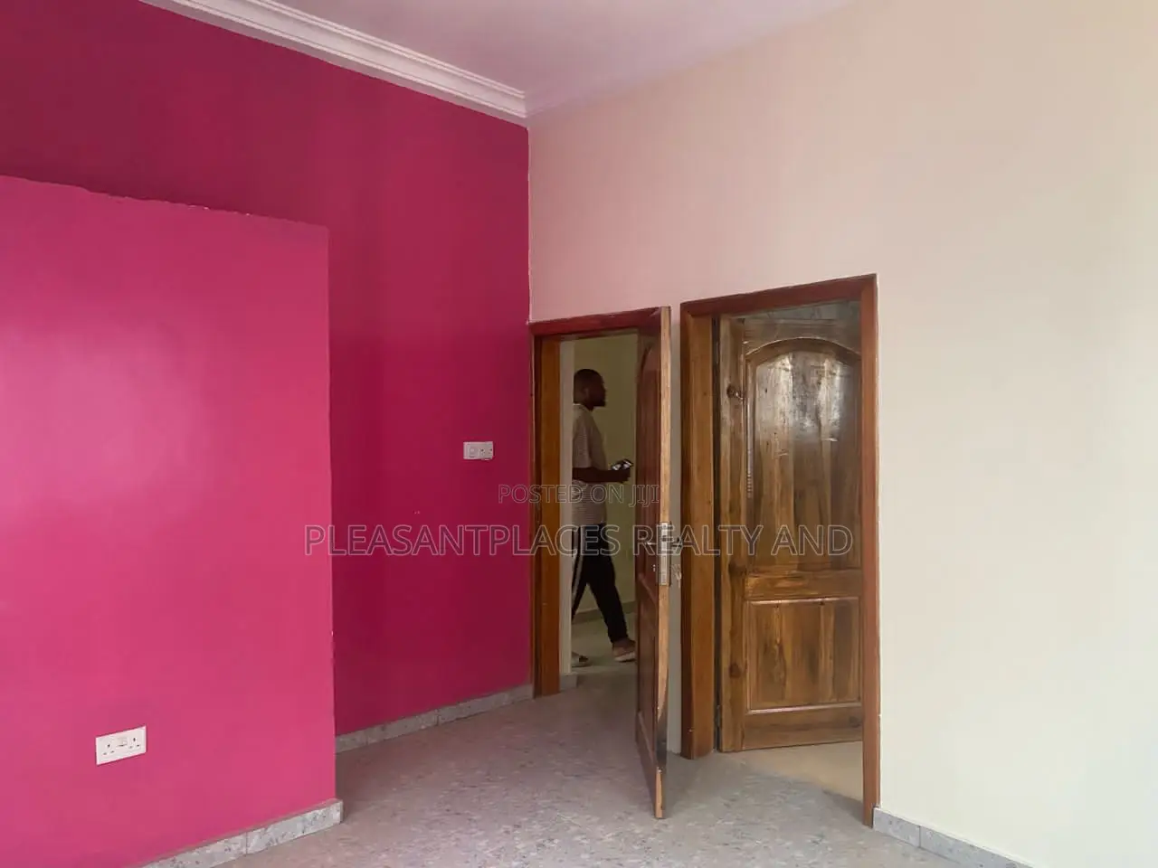 5bdrm House in Pleasantplaces, Pokuase for rent in Pokuase