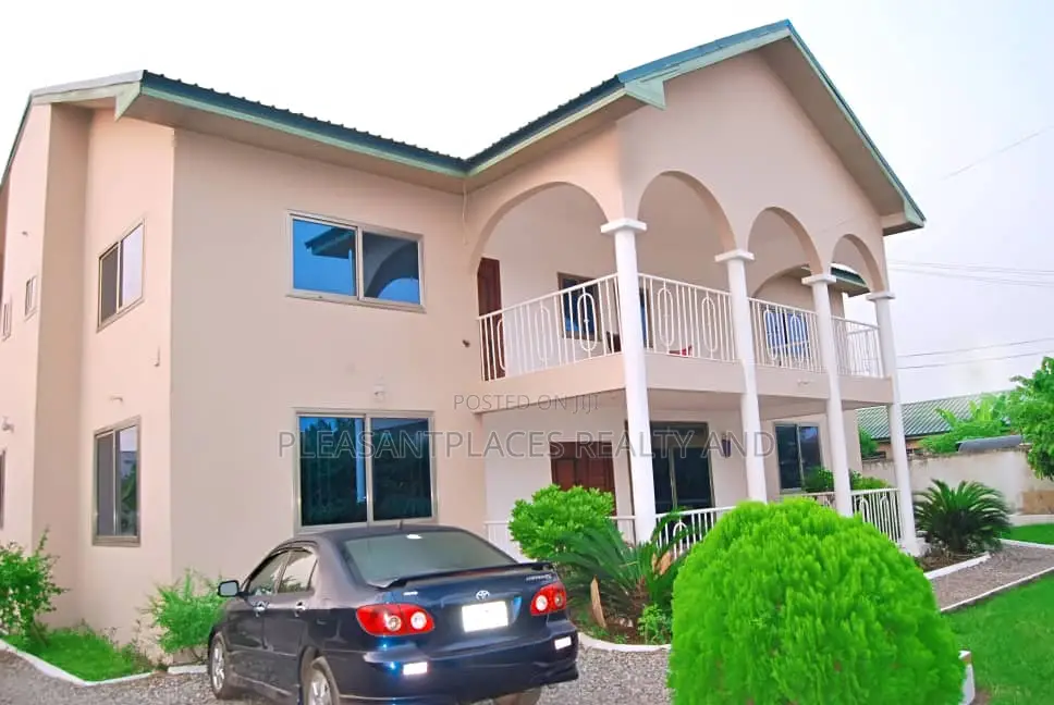 5bdrm Duplex in Pleasantplaces, Ofankor for rent in Ofankor