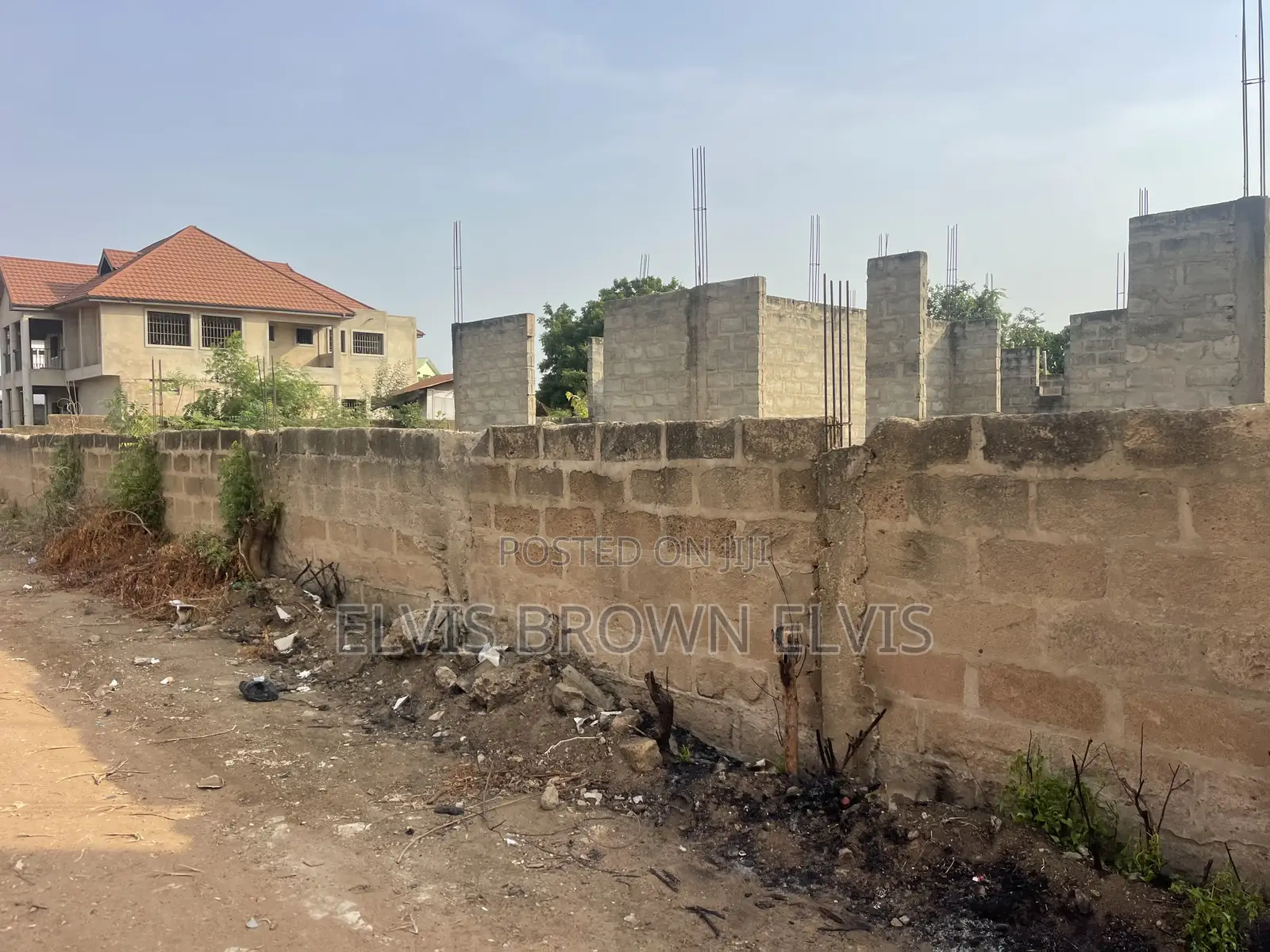 Land for Sale With Uncomplited House Trasacco Zoomlion in Adjiriganor