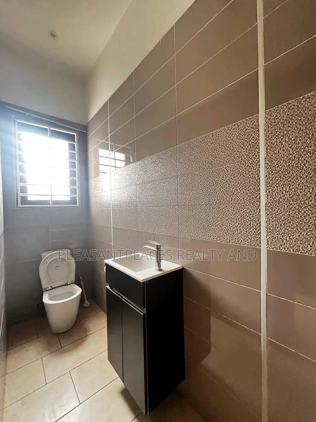 3bdrm House in Pleasantplaces, Adjiriganor for rent in Adjiriganor