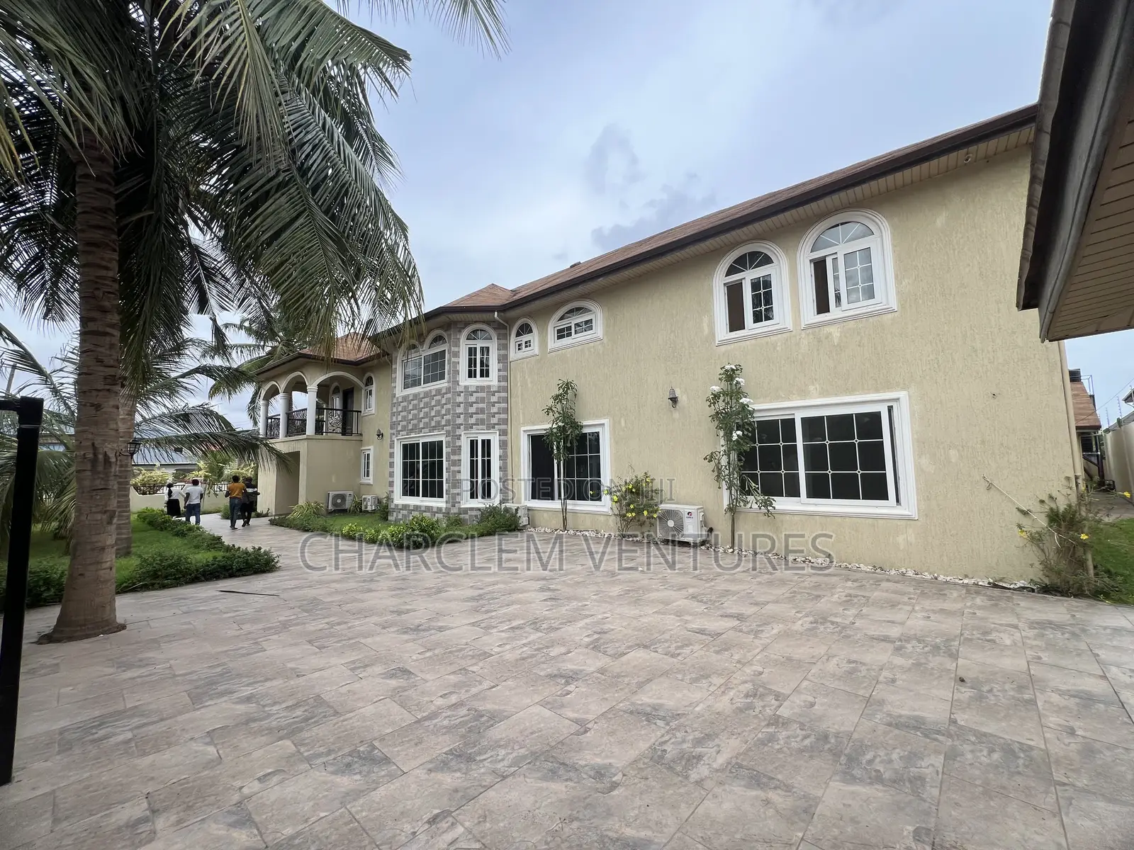 8bdrm House in Charclem Ventures, East Legon for rent in East Legon