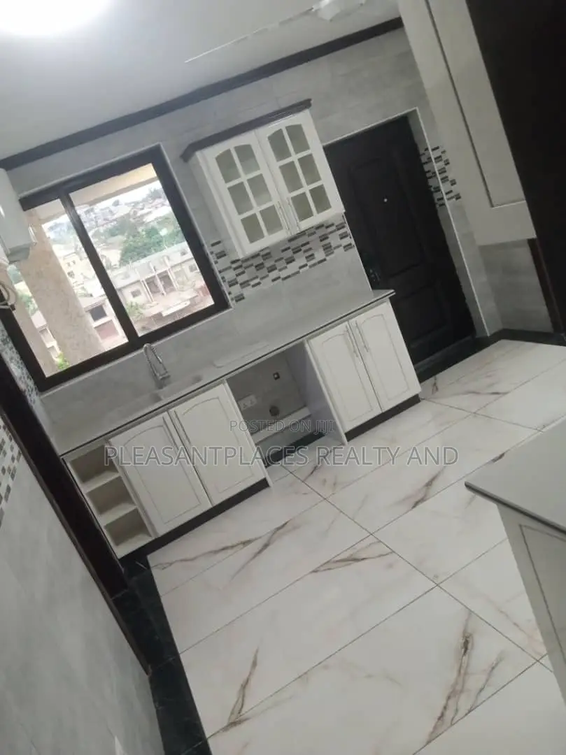 3bdrm Apartment in Pleasantplaces, Ashomang Estate for rent in Ashomang Estate