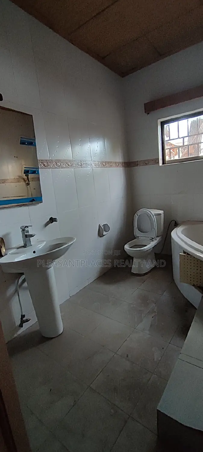 5bdrm House in Pleasantplaces, Housing Down for rent in Housing Down