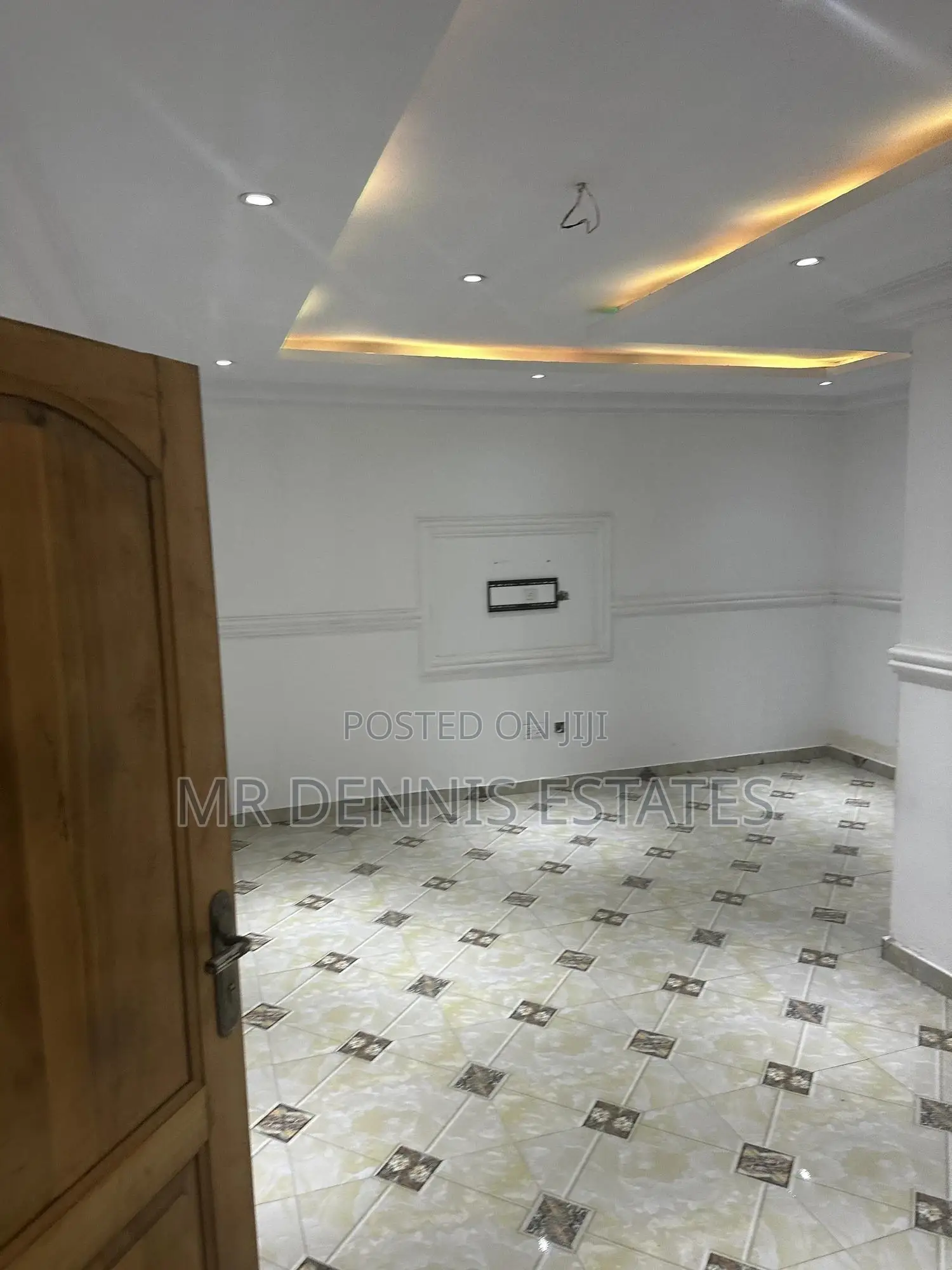 1bdrm Room & Parlour in Westhills Mall for rent in West Hills Mall Area