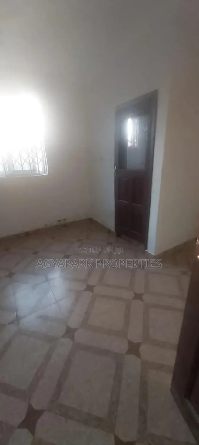 1bdrm Apartment in Amasaman  Ccocobord for rent in Amasaman