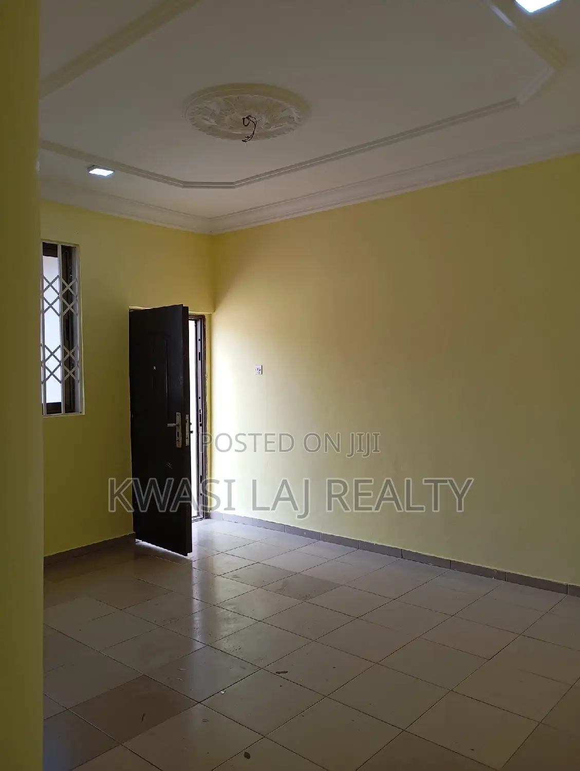 2bdrm House in Redtop, Weija for rent in Weija