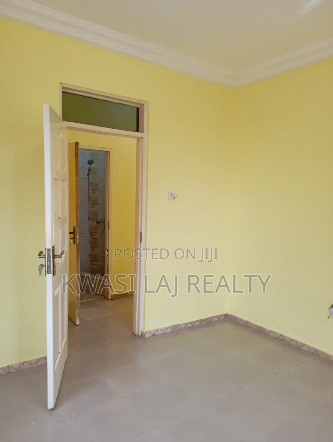 2bdrm House in Redtop, Weija for rent in Weija
