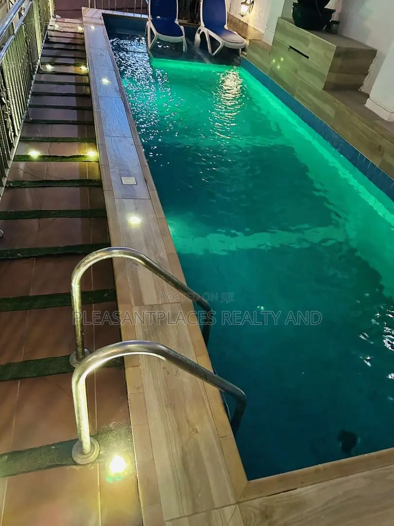 Furnished 3bdrm House in Pleasantplaces, Ashomang Estate for rent in Ashomang Estate