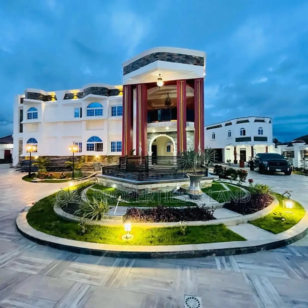 Furnished 6bdrm House in Tema Community 12, Sakumono for sale in Sakumono