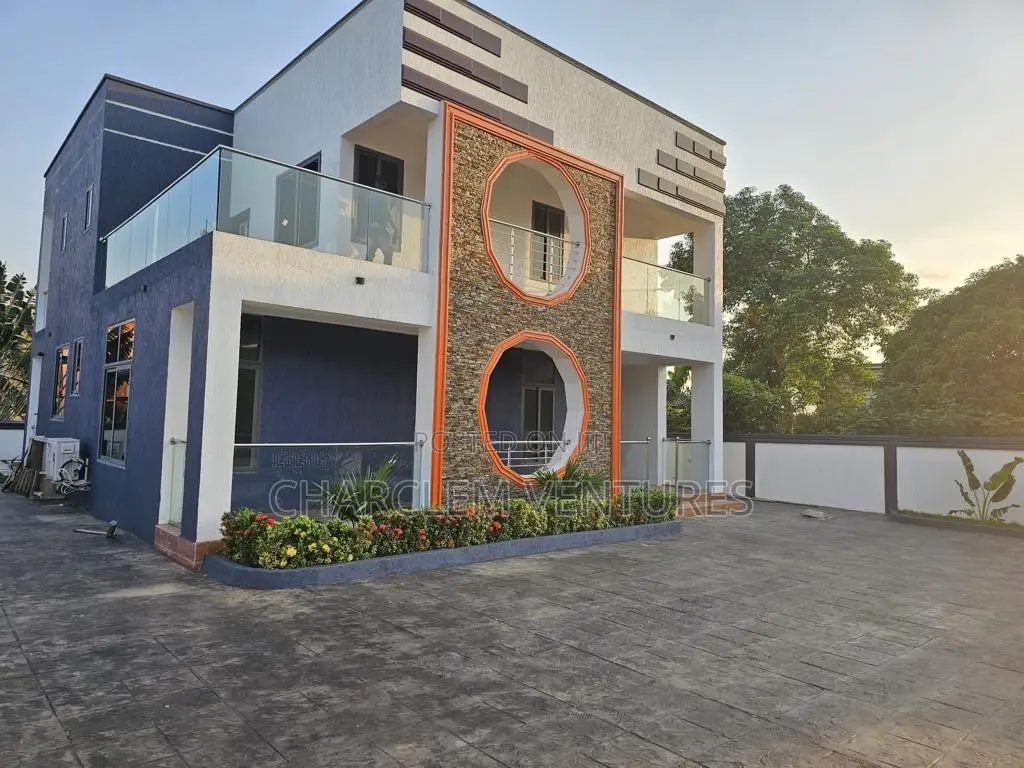 4bdrm House in Charclem Ventures, Oyarifa for sale in Oyarifa