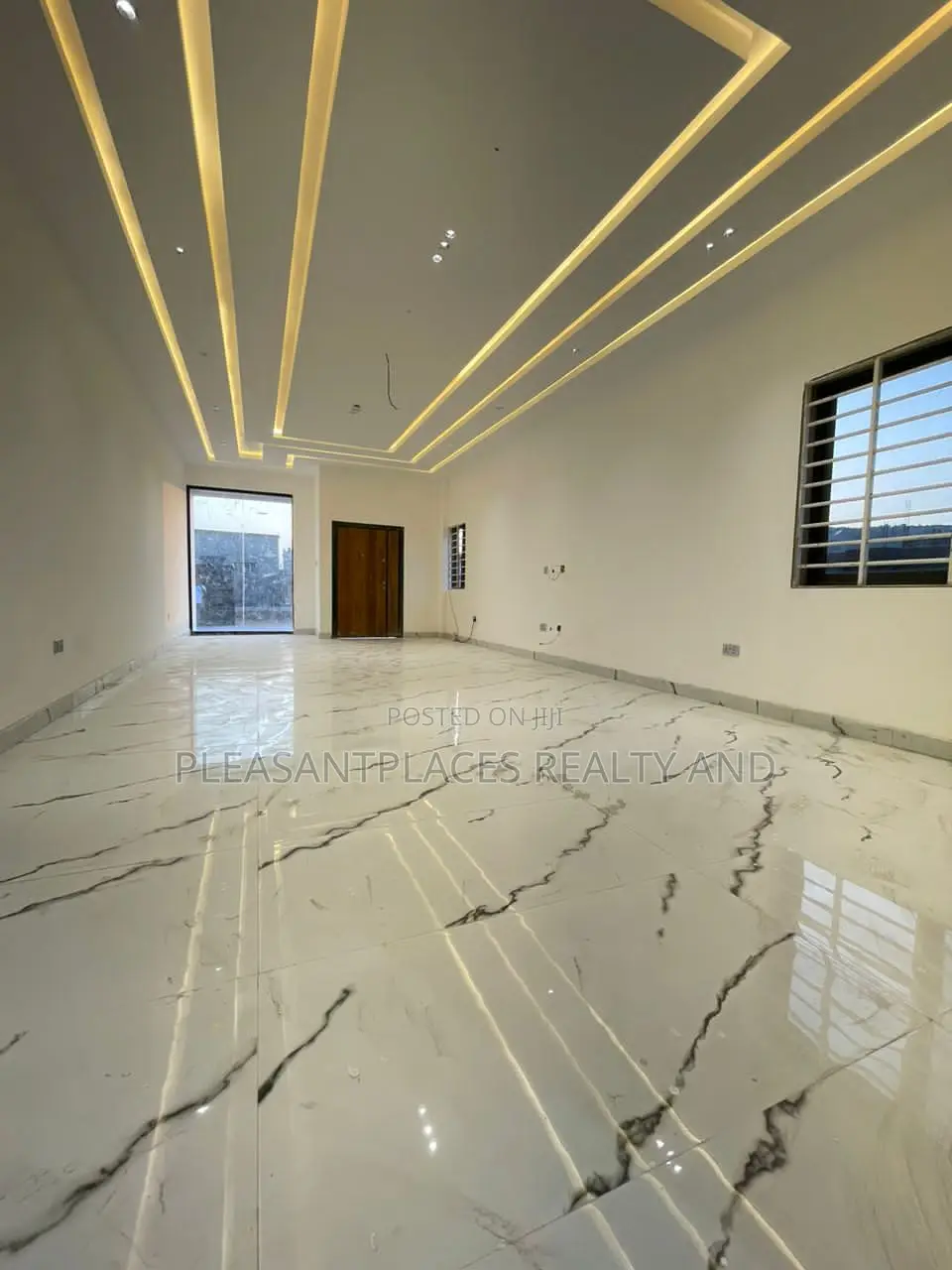 3bdrm House in Pleasantplaces, Accra Metropolitan for sale in Accra Metropolitan