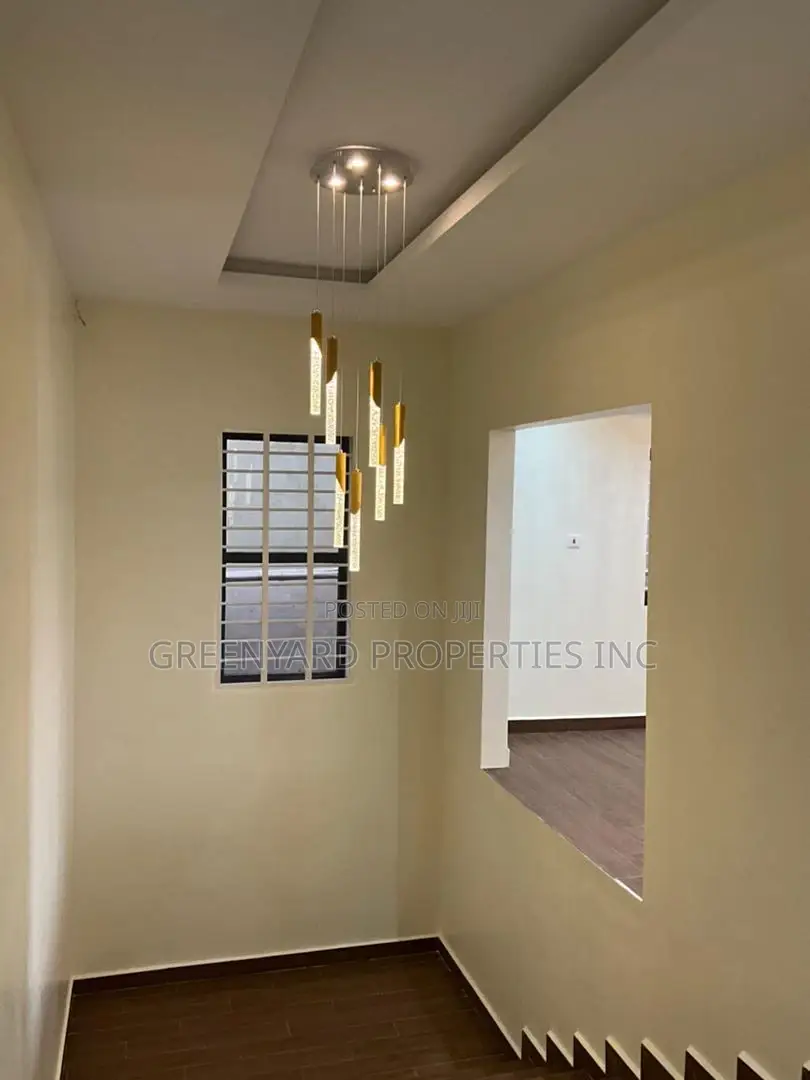 4bdrm House in Acp, Kwabenya for sale in Kwabenya