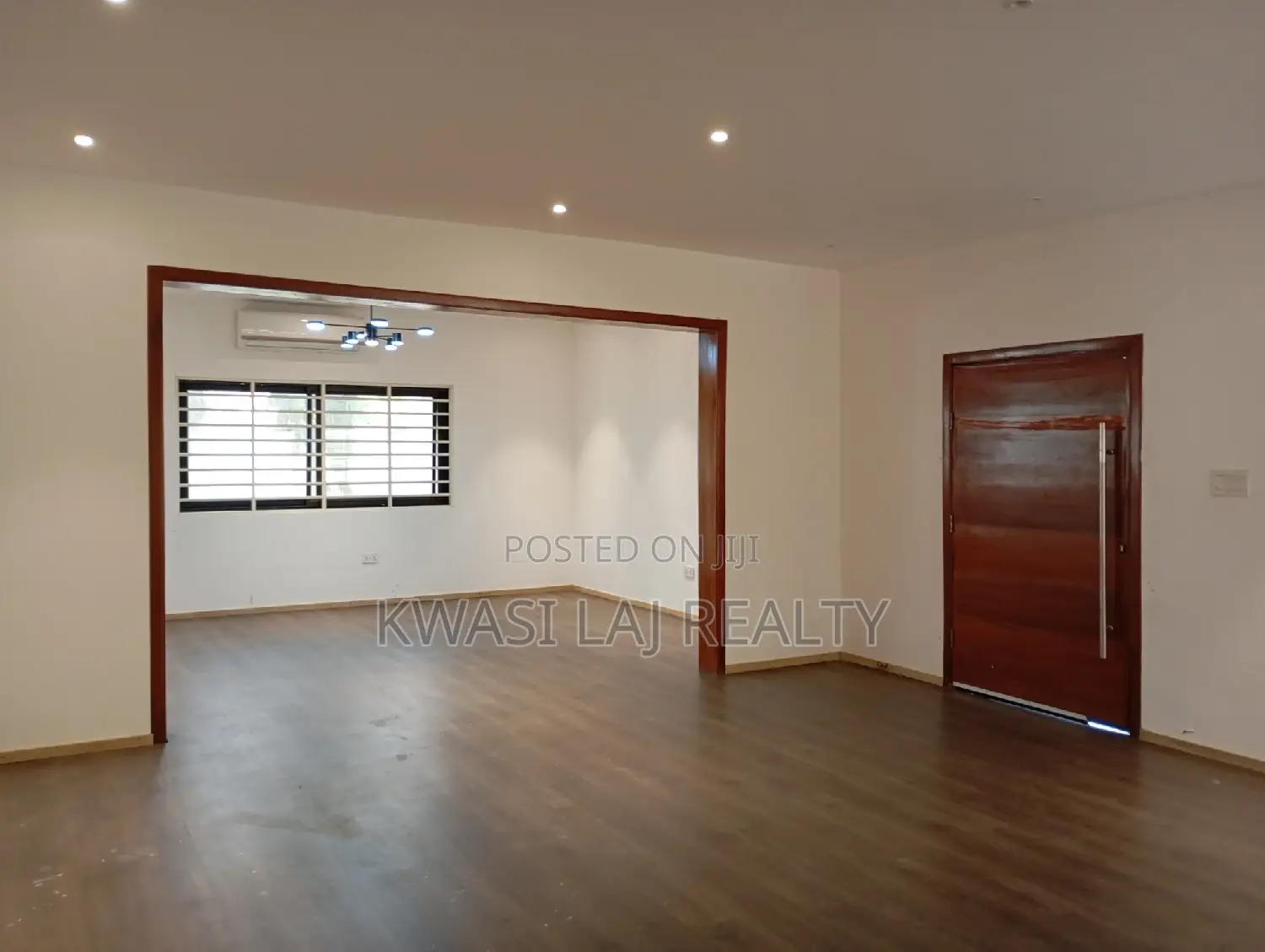 5bdrm House in Adanseman New, Weija for sale in Weija