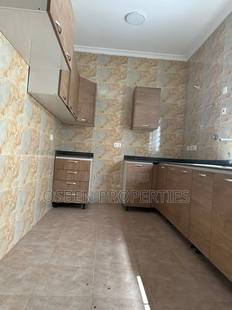 3bdrm House in Pleasant Properties, Spintex for sale in Spintex