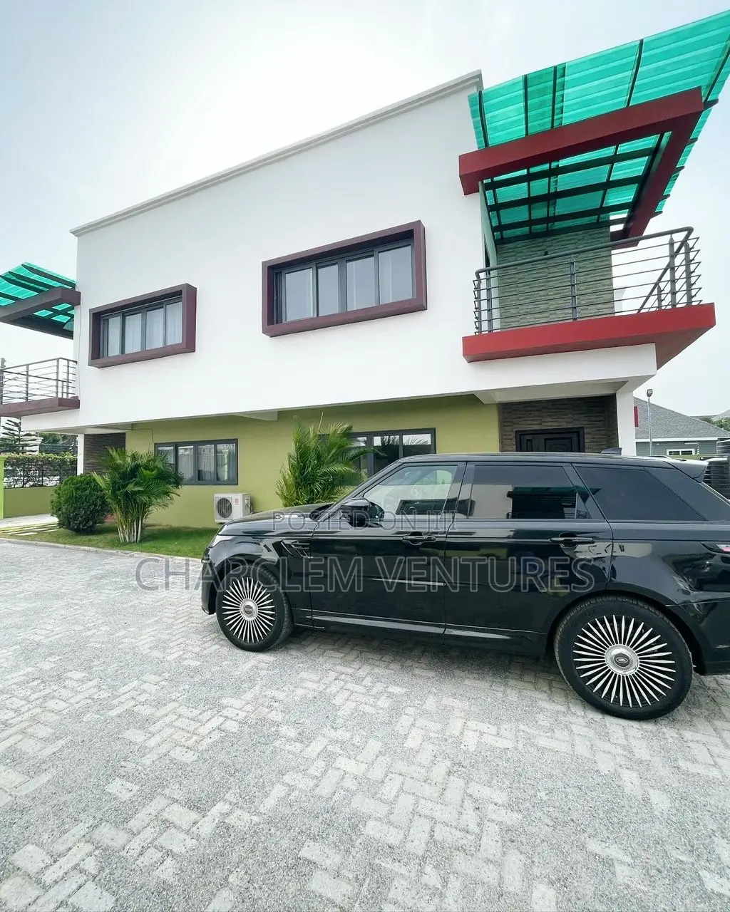 3bdrm Townhouse / Terrace in Charclem Ventures, East Legon for rent in East Legon