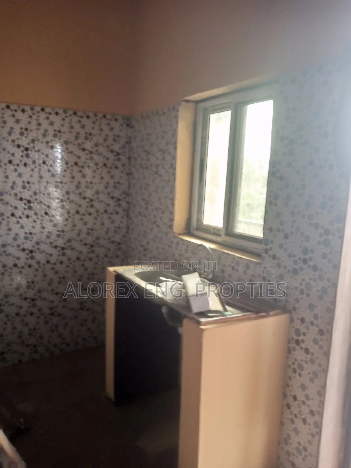 1bdrm Apartment in Ashieyie, Adenta for rent in Adenta