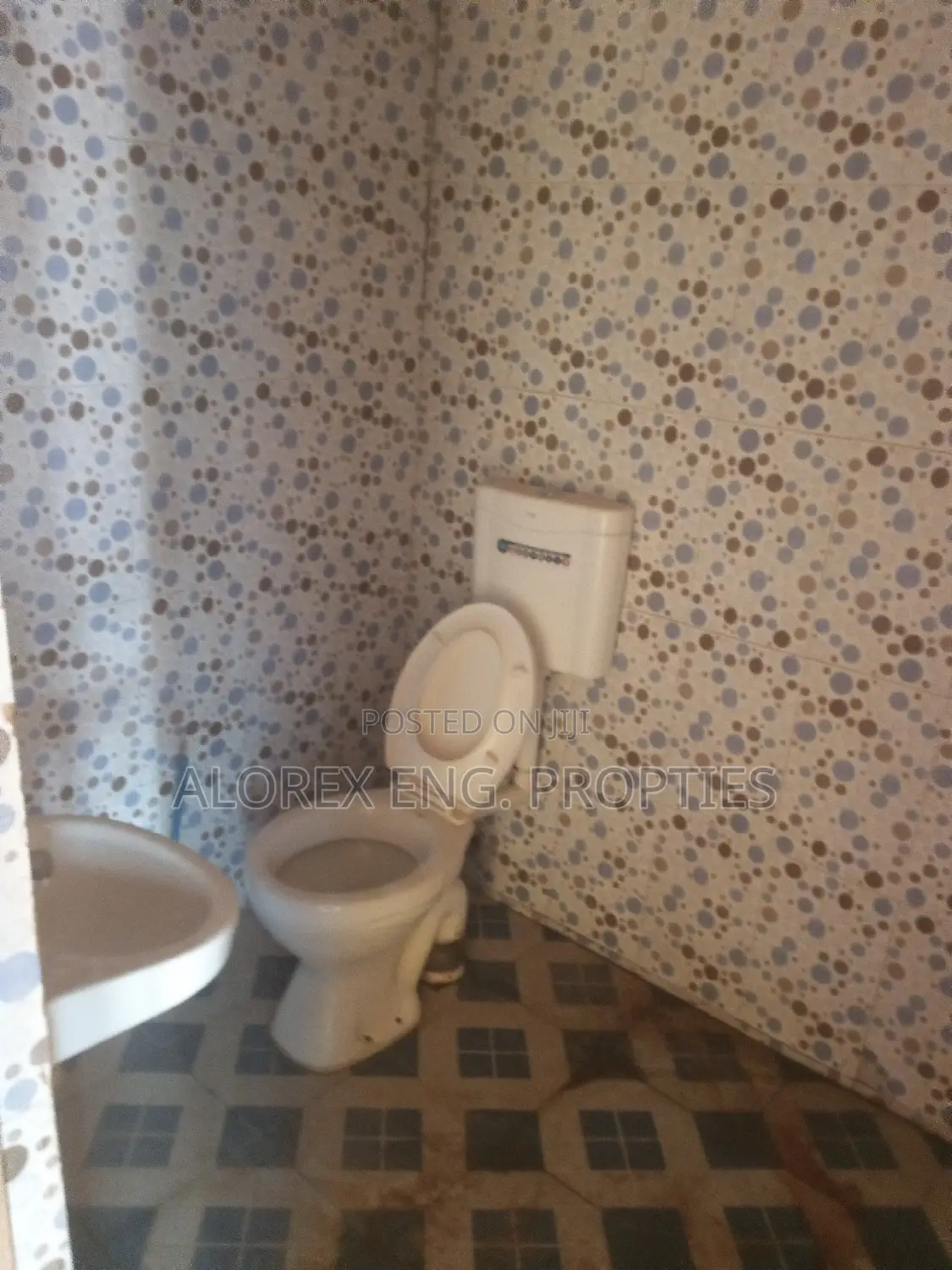 1bdrm Apartment in Ashieyie, Adenta for rent in Adenta