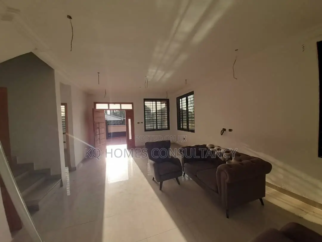 4bdrm House in Haatso for sale in Haatso